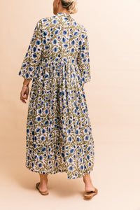 A block printed beauty - The Paloma in Bluebell. She has an empire waist, covered buttons, mandarin collar and a neckline to be worn open or buttoned all the way. Long line sleeves to be rolled up or down, whatever takes your fancy. She's very cool to wear when the temperature spikes and is an étté favourite.