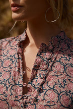 Load image into Gallery viewer, She’s been a firm favourite from day one of the étté journey. The shorter sister to our best-selling Paloma dress, Minty is cool, calm and collected. She offers the lightest weight cotton sleeves, making summer days stylish and cool. 100% cotton. Block printed by hand.